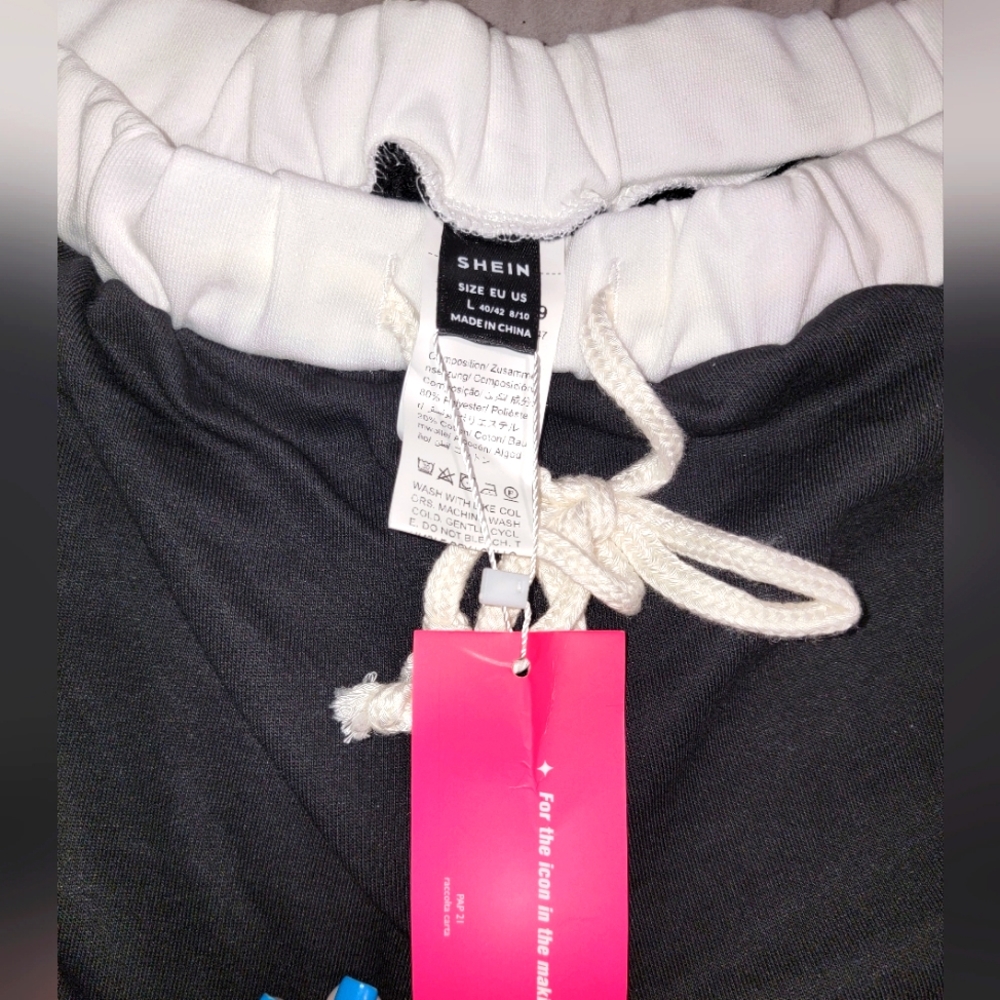 Sweatpants - Picture 3 of 5